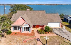 533 Carmel Drive, Sandia, TX 78383