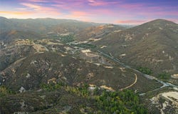 1 La Cresta Highlands Circle, Murrieta, CA 92562