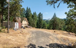 85241 JESSIE Ln, Eugene, OR 97405