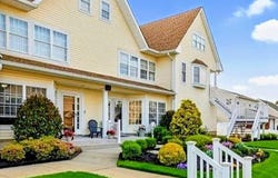 226 Westside Avenue, Freeport, NY 11520