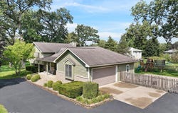 48 Glenda Lane, Plano, IL 60545