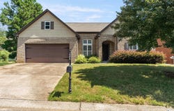 915 VALLEY CIRCLE, LEEDS, AL 35094