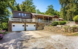 1223 Eagle Point Road, Mountain View, AR 72560