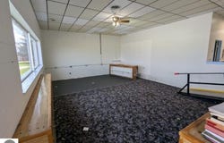 3165 M-65, Hale, MI 48739
