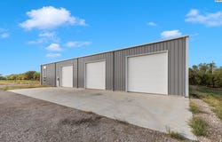 2939 N Halstead Rd, Halstead, KS 67056