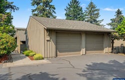 3451 Augusta National Dr S, Salem, OR 97304
