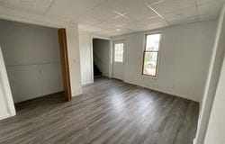 702 4TH AVE, Sheldon, IA 51201