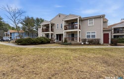 302 Ashmead Commons, Enfield, CT 06082