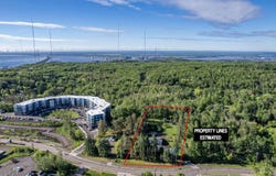 302 E Palm St, Duluth, MN 55811
