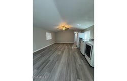 8601 N 71ST Avenue, Glendale, AZ 85301