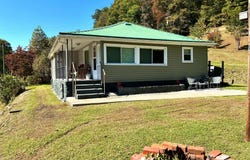 3063 Highway 522, Baxter, KY 40806