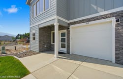 673 N Galbraith Lp, Post Falls, ID 83854