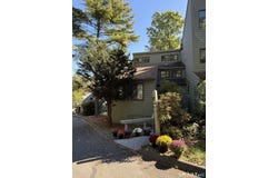96 Woodside Circle, Torrington, CT 06790