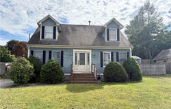 13 Willow Road, Smithfield, RI 02828