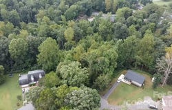 Mountainside Court, Hickory, NC 28601