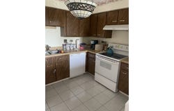 134 Klein Creek Court, Carol Stream, IL 60188