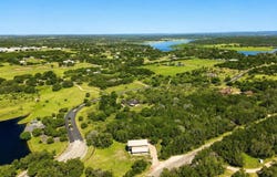 112 Ridge Harbor Dr, Spicewood, TX 78669