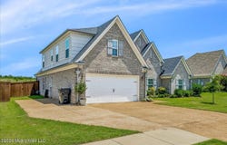 3184 Magnolia Bloom Drive, Hernando, MS 38632