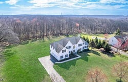 16 Southwind Dr, Mount Olive Twp., NJ 07836-9734