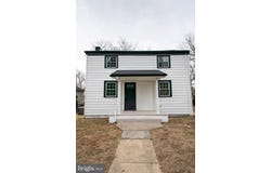 45 BURKE Avenue, WOODBURY, NJ 08096