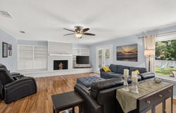 206 Corder Ln, Burnet, TX 78611