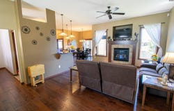 727 Goldspike Ct, Newton, KS 67114