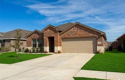 2415 Divot Lane, Navasota, TX 77868