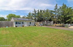 1016 Waterview Way, Forked River, NJ 08731