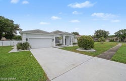 6079 Red Stag Drive, Port Orange, FL 32128