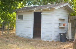 2007 W Commerce St., San Saba, TX 76877