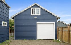 405 EVERGREEN Dr, Tillamook, OR 97141