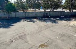 912 E Altadena Dr, Altadena, CA 91001
