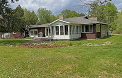 685 Main Road, Holden, ME 04429
