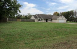1295 Sunbridge Lane, Rogers, AR 72758