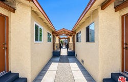 1145 E 33rd St, Los Angeles, CA 90011