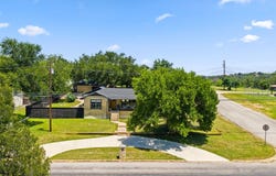501 Avenue E, Marble Falls, TX 78654