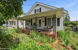 806 Maple Street, Elizabeth City, NC 27909