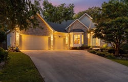 7524 Auto Club Circle, Bloomington, MN 55438