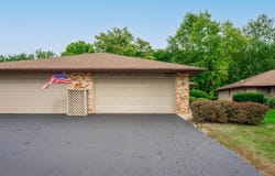 6944 REDANSA, ROCKFORD, IL 61108