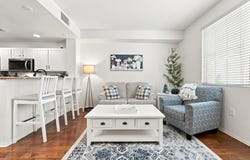 7725 El Cajon Blvd, La Mesa, CA 91942