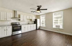 1106 Dr Martin Luther King Jr Dr, Pensacola, FL 32503