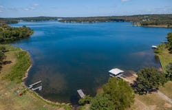 2077 E Tri Lakes Drive, Horseshoe Bend, AR 72512