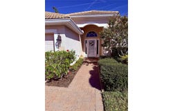 6837 74TH STREET Circle E, BRADENTON, FL 34203
