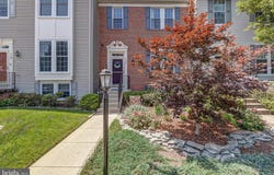 7706 EFFINGHAM Square, ALEXANDRIA, VA 22315