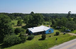 494 N T Highway, Birch Tree, MO 65438