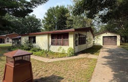 407 Hunter Drive, Lake, MI 48632