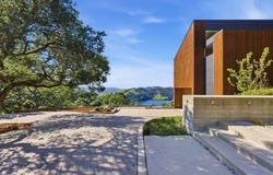 240 Tappan Ln, Orinda, CA 94563