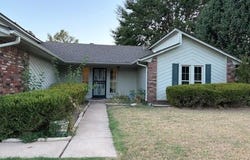 3010 Riverbend DR, Fort Smith, AR 72903