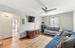 1917 E Bowman Street, South Bend, IN 46613
