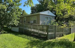 455 E 2590 Avenue, Ramsey, IL 62080